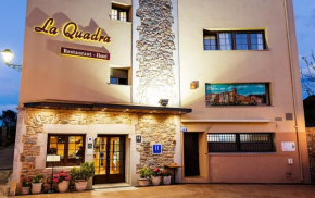 Гостиница Hotel-Restaurante La Quadra  Масанет-Де-Кабреньс